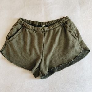 Aerie green shorts